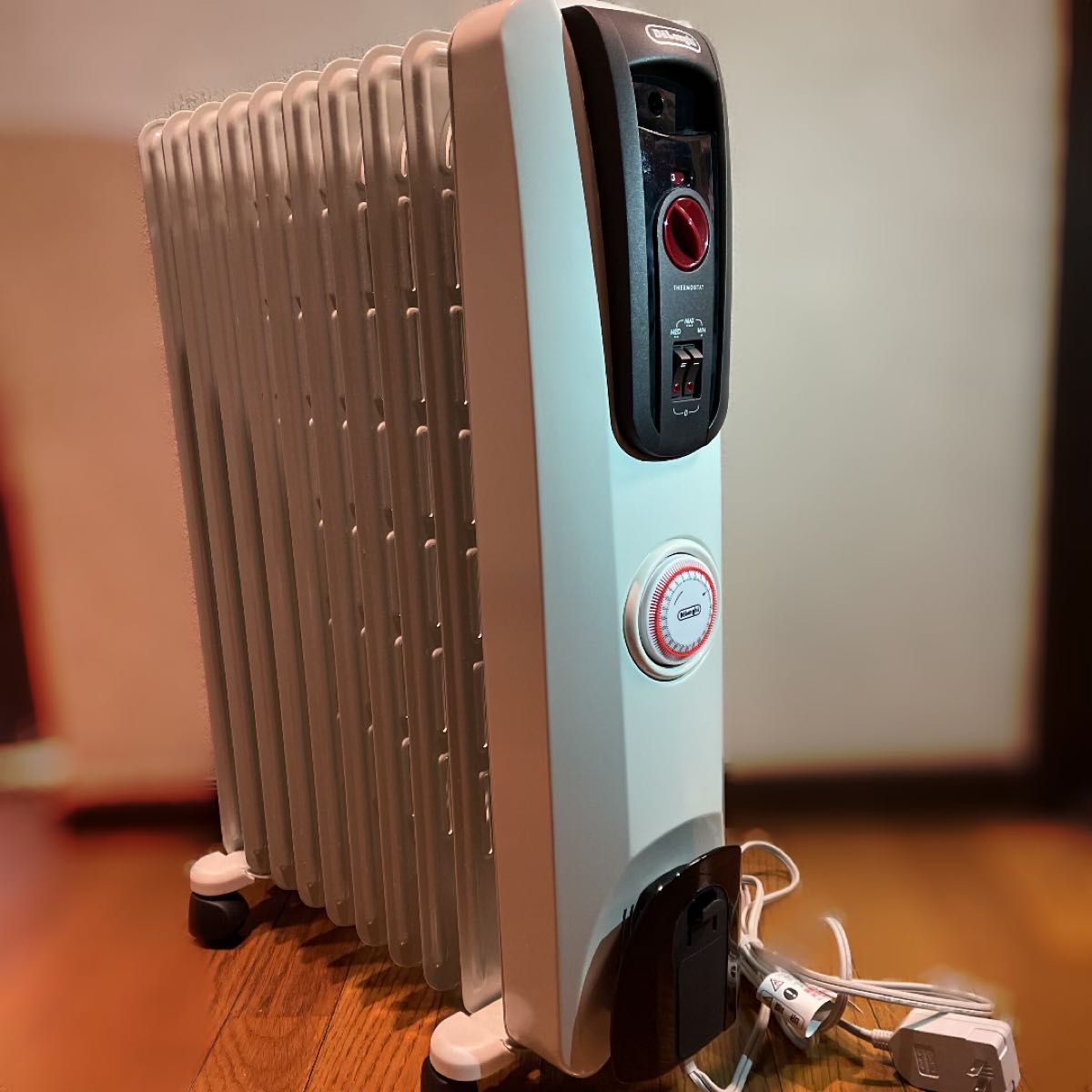 デロンギオイルヒーター 1500w H771015EFSN-BK｜Yahoo!フリマ（旧