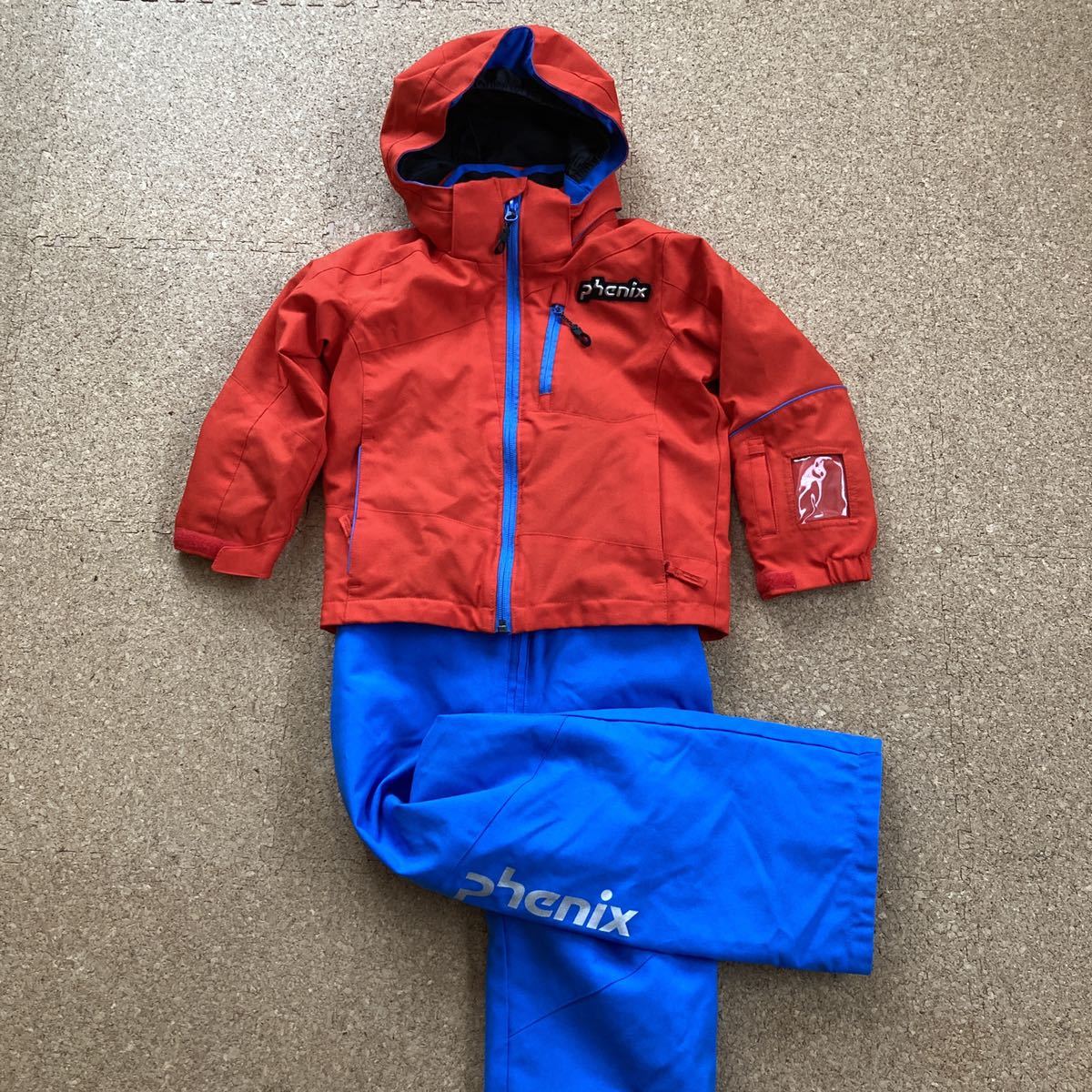 PHENIX フェニックス スキーウェア 上下 セット 子供 キッズ スノボ