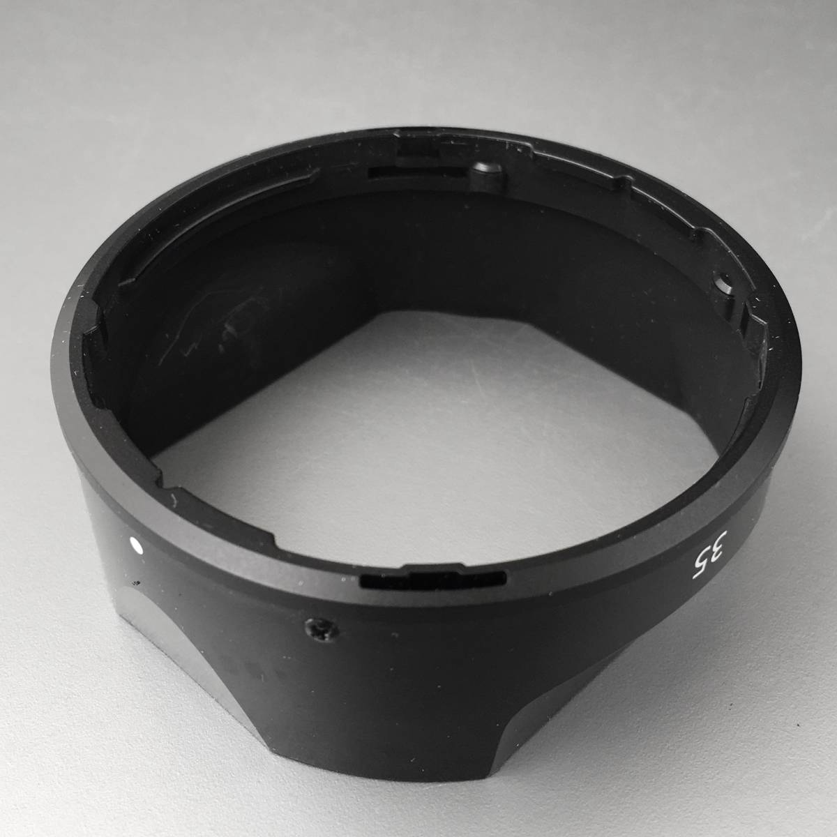 FUJIFILM フジノンレンズ XF35mmF1 4R 専用 レンズフード 純正品 送料