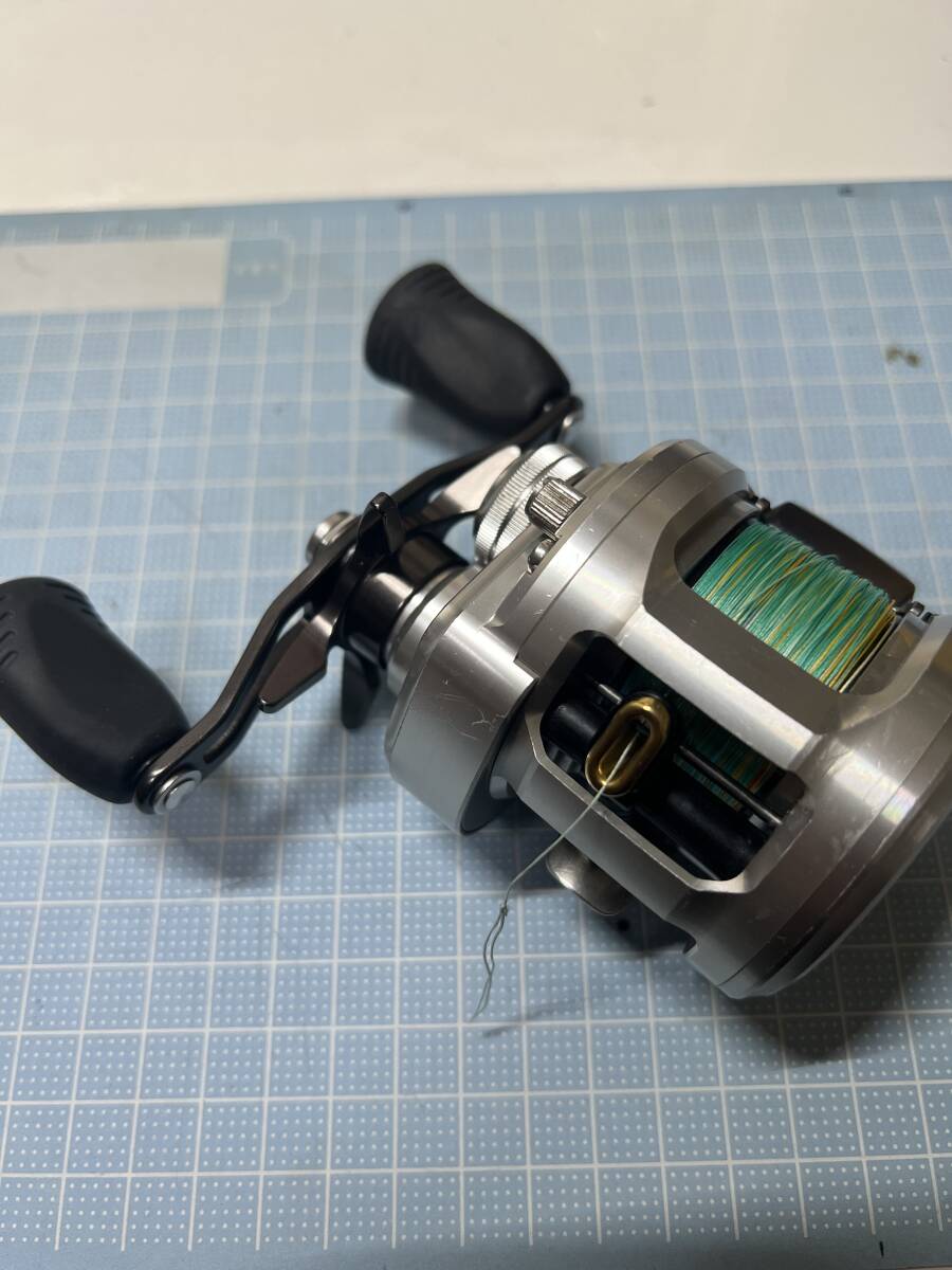 Yahoo!オークション - 「キャタリナbj100」ベイトリール (リール) の