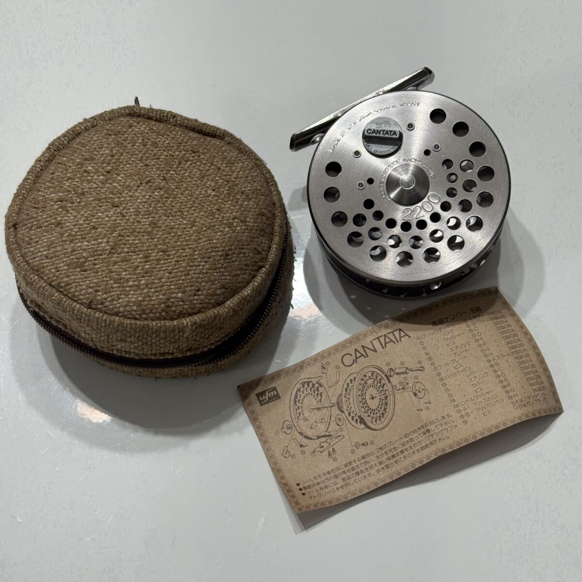 Yahoo!オークション -「ウエダ カンタータ」(フライリール) (リール)の