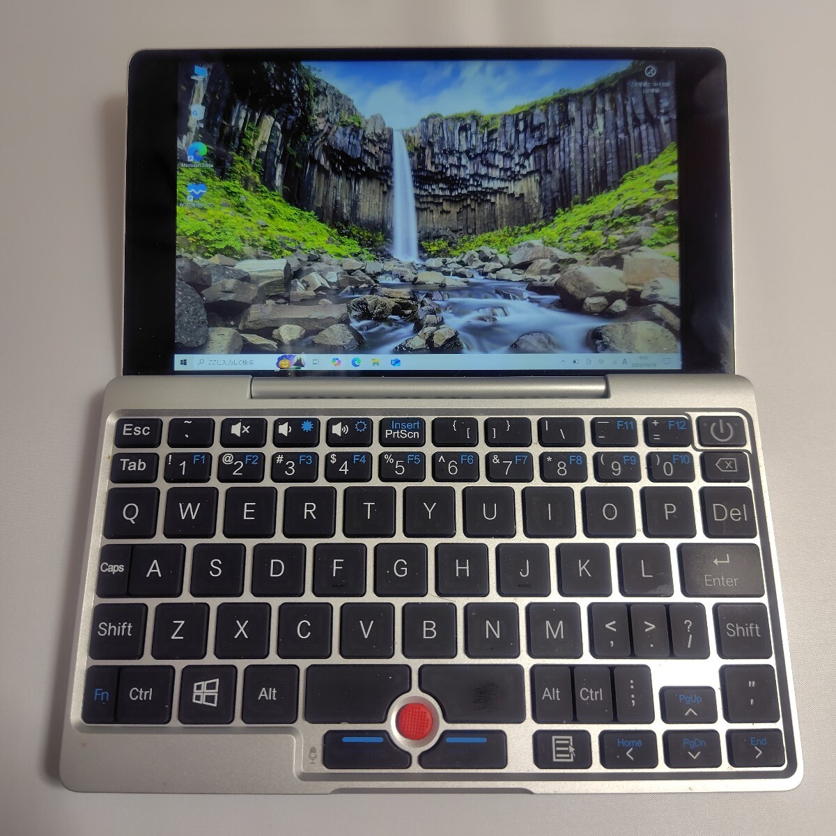 Yahoo!オークション -「gpd pocket」(コンピュータ) の落札相場・落札価格