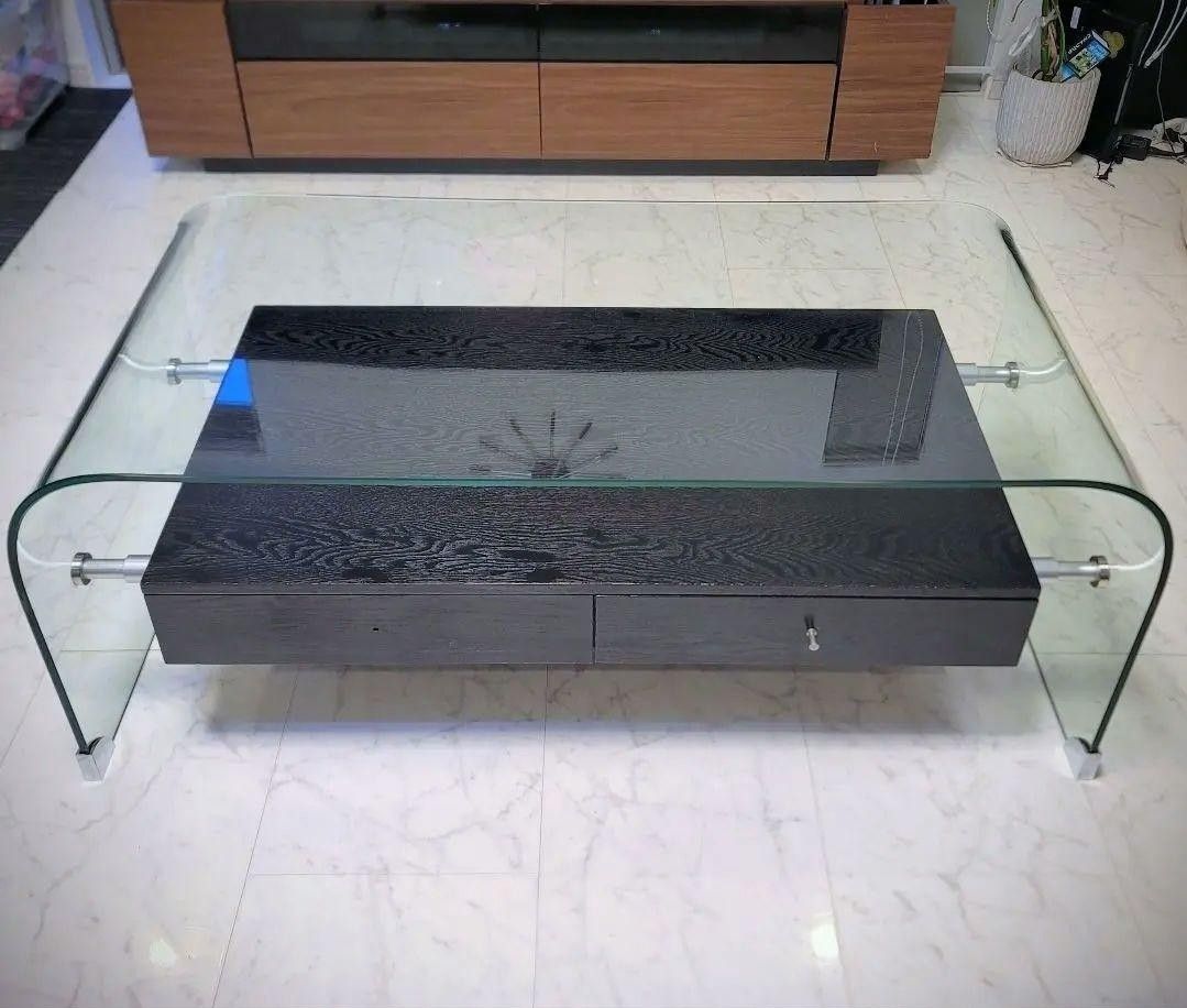 イタリア製 高級家具 定価40万円程 NATUZZI ナツッジ センターテーブル