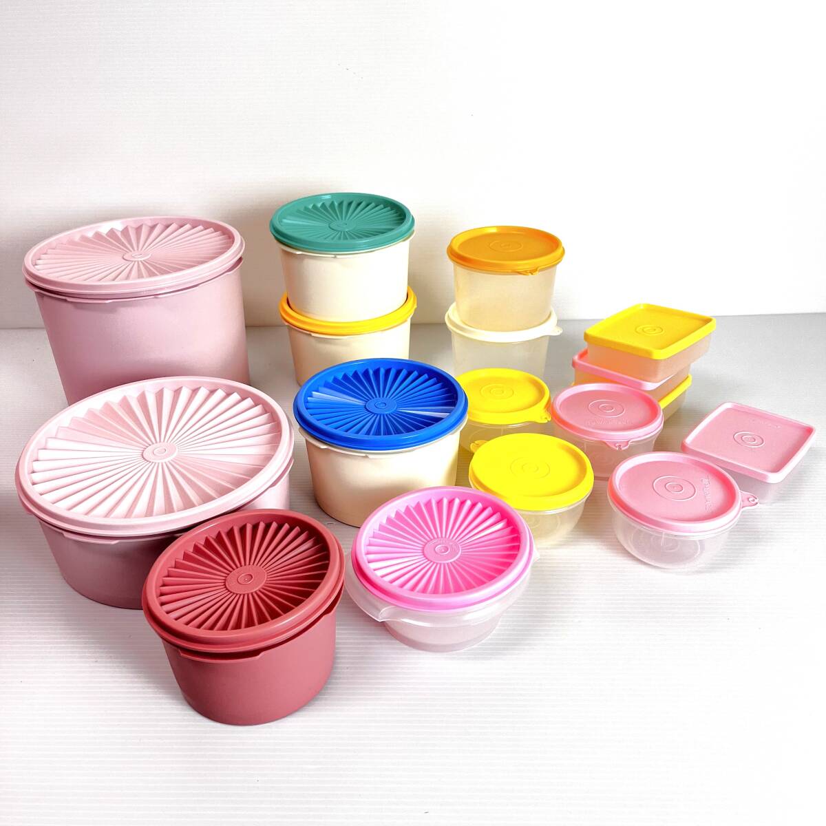 Yahoo!オークション -「タッパーウェアピッコロボール」の落札相場