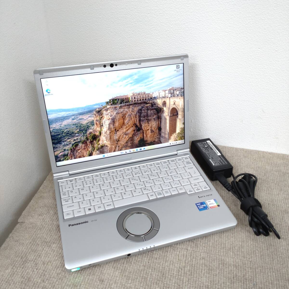 Yahoo!オークション -「cf-sv1 i7」の落札相場・落札価格