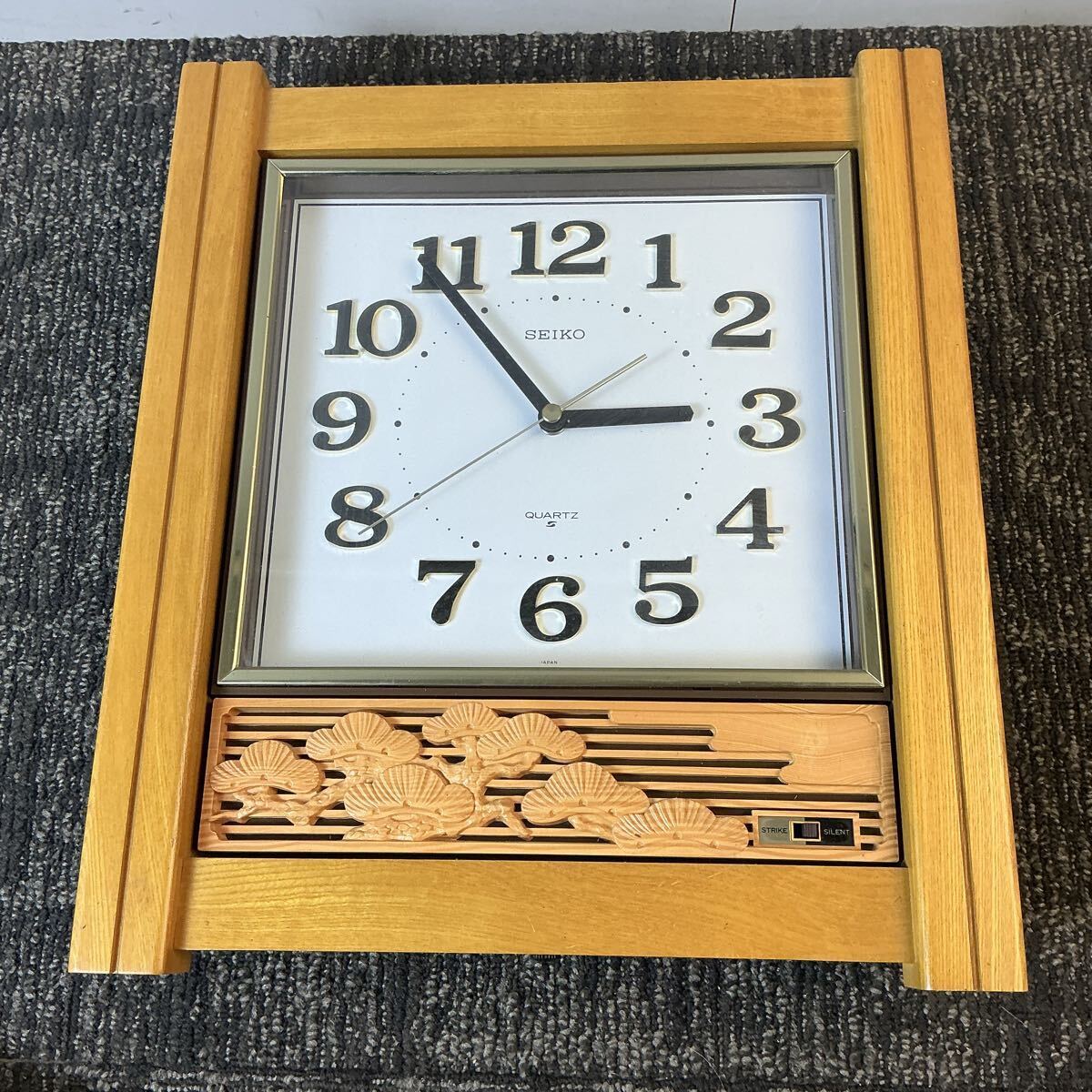 Yahoo!オークション - 「qb」掛時計、柱時計 (置時計、掛時計) の落札