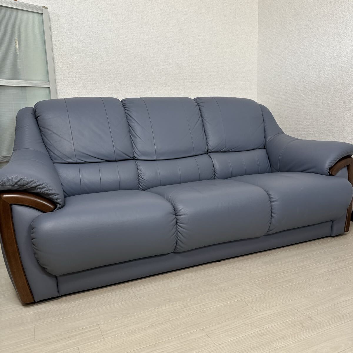 Yahoo!オークション -「マルニ ソファ 3人」の落札相場・落札価格