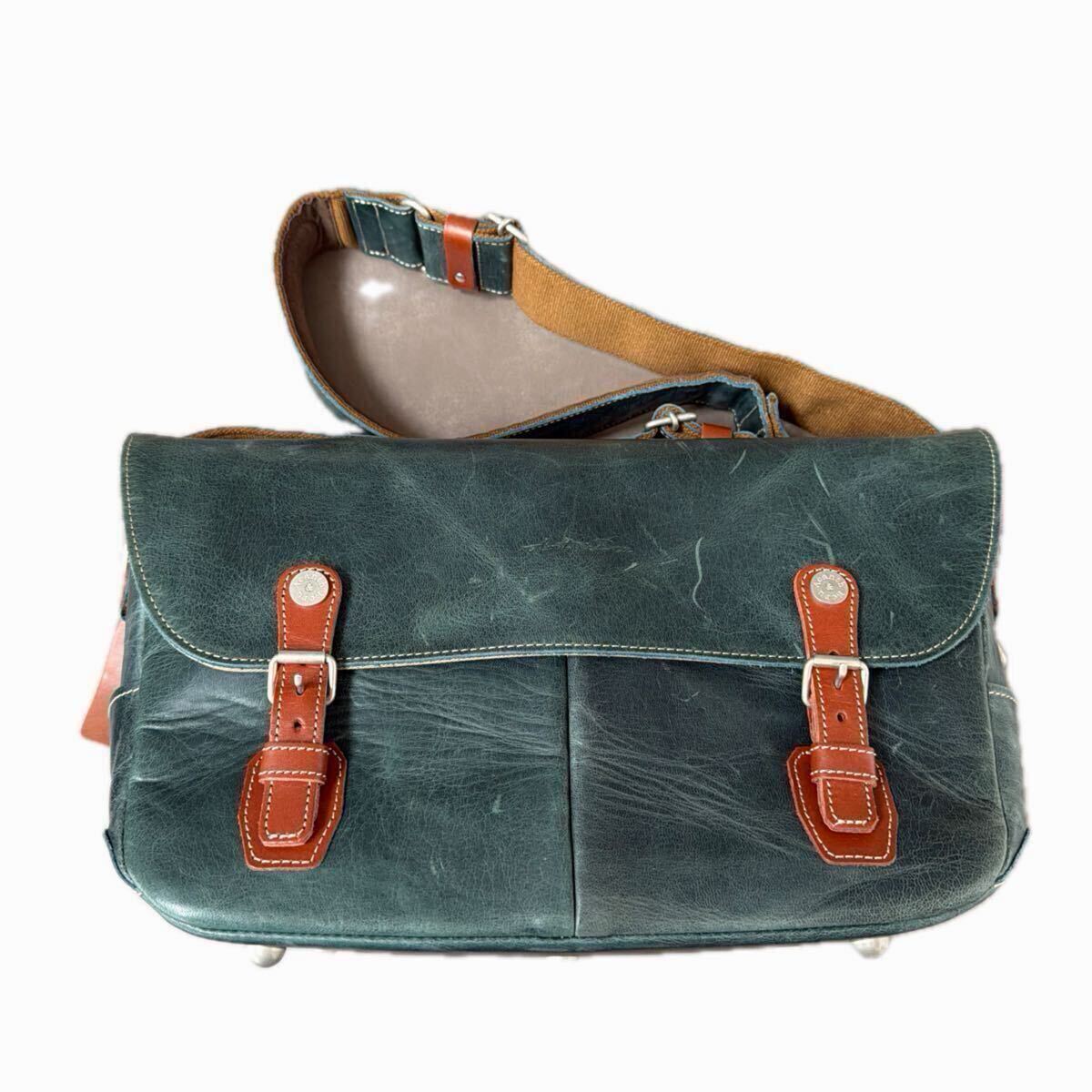 Yahoo!オークション -「acru カメラバッグ」(カメラ、光学機器) の落札