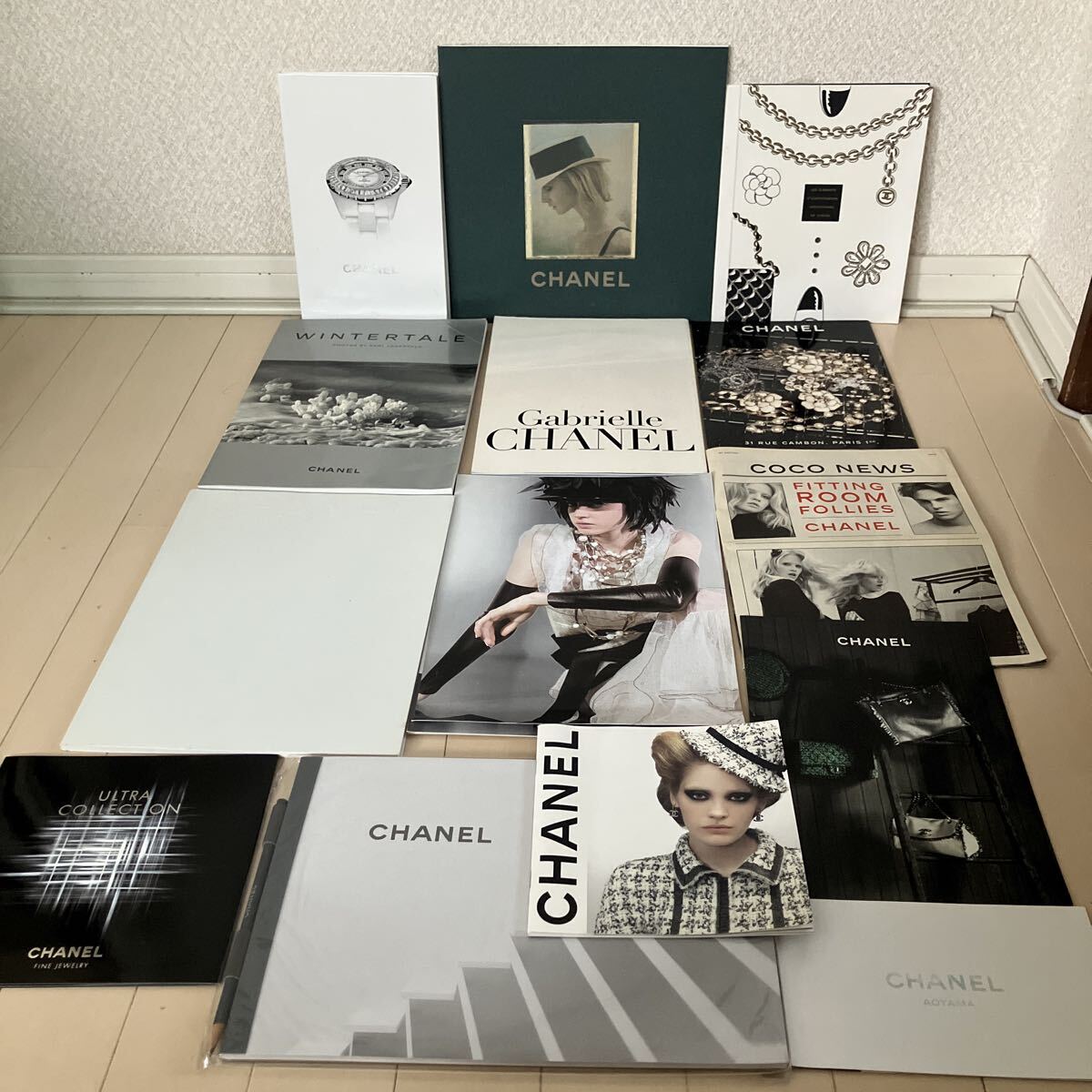 Yahoo!オークション -「カタログ (シャネル chanel)」の落札相場・落札価格