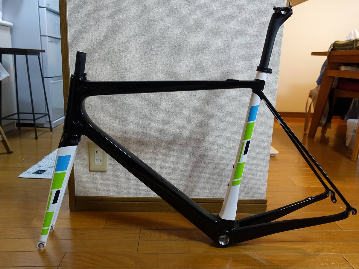 Yahoo!オークション -「中華カーボンフレーム」(ロードバイク