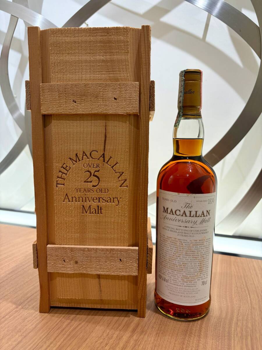 Yahoo!オークション -「マッカラン 25年 アニバーサリー」(飲料) の