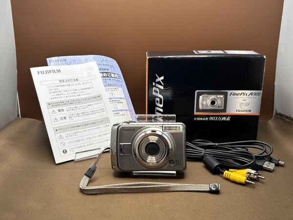 Yahoo!オークション -「finepix a900」の落札相場・落札価格