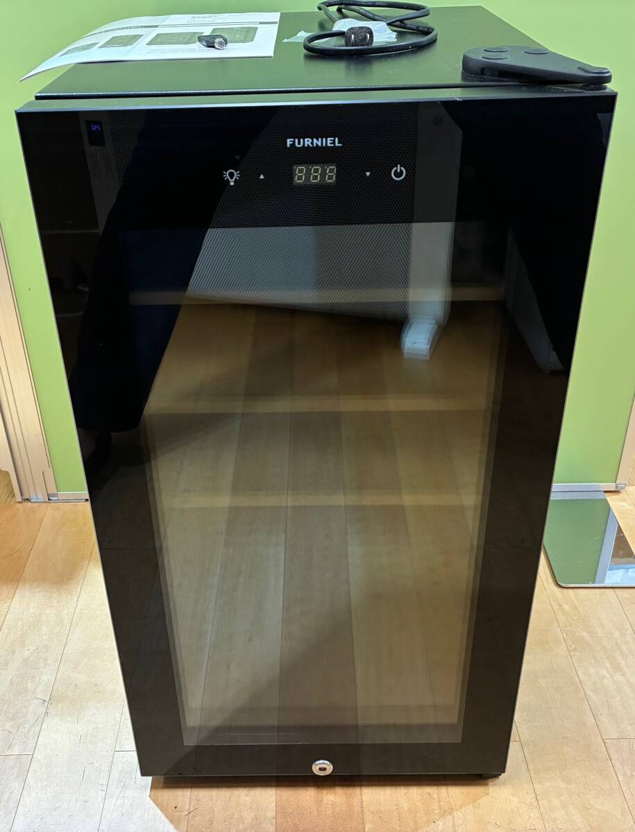 Yahoo!オークション -「ワインセラー さくら製作所 (sab-50g)」の落札