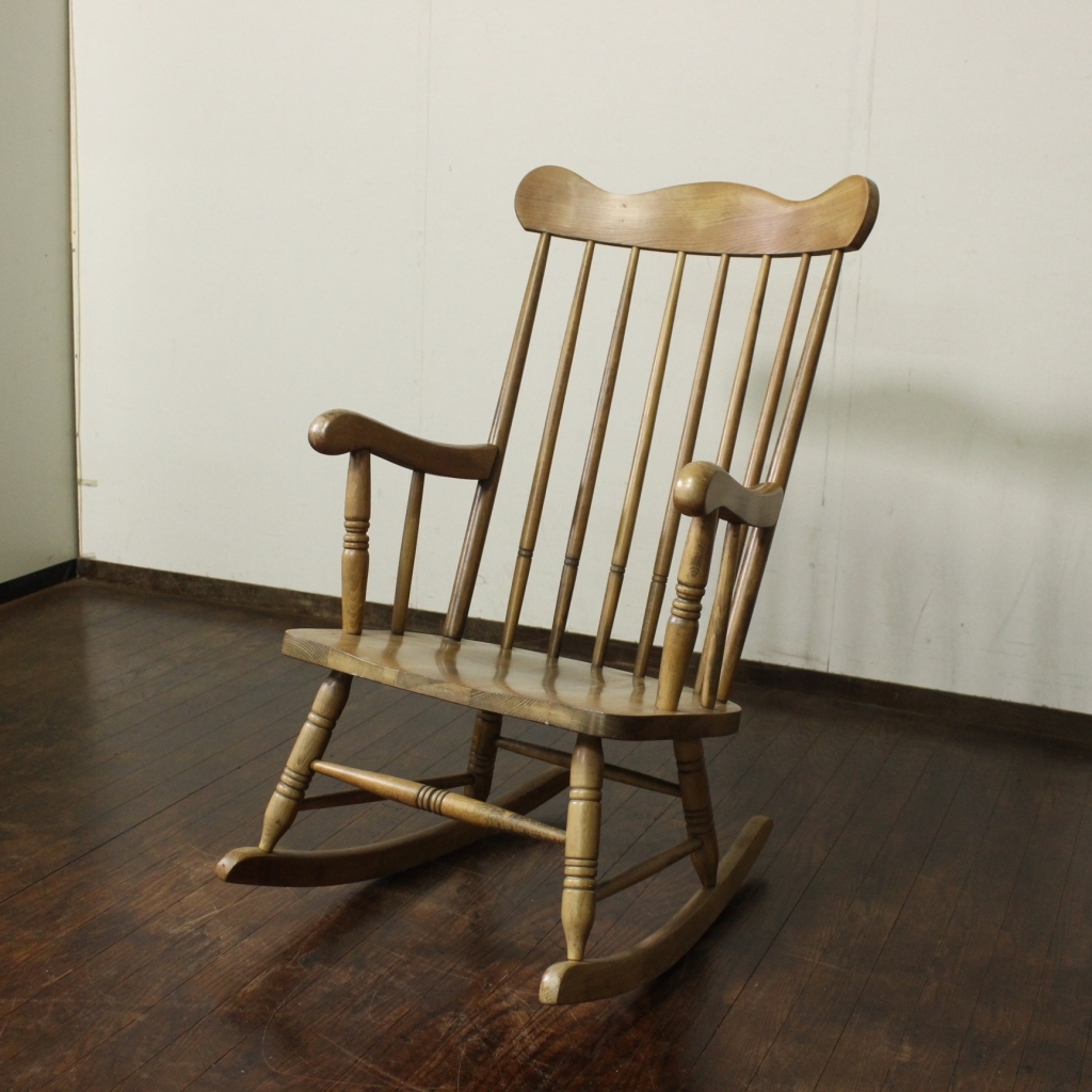 Yahoo!オークション -「昭和レトロ」(ロッキングチェア) (イス)の落札