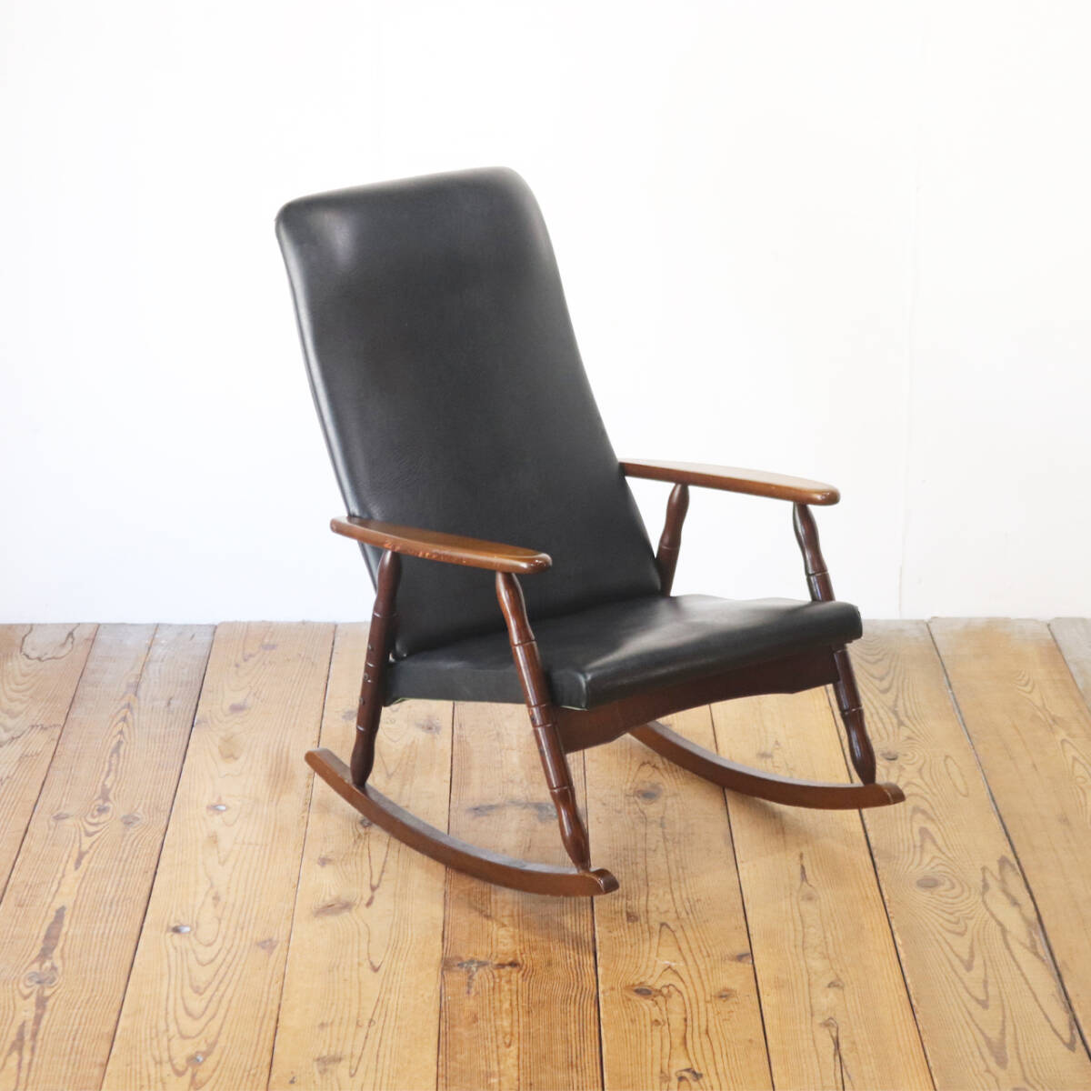 Yahoo!オークション -「antique」(ロッキングチェア) (イス)の落札相場