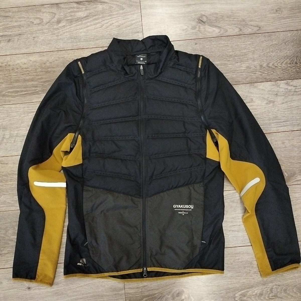 Yahoo!オークション -「ナイキ gyakusou ジャケット」の落札相場・落札価格