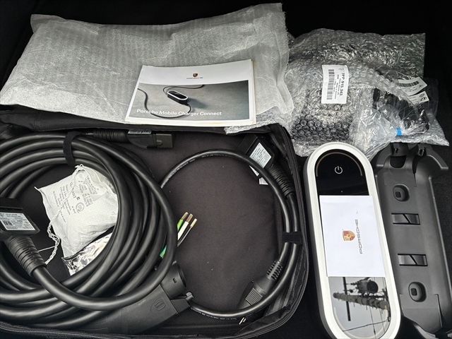 Yahoo!オークション -「ポルシェ充電器」の落札相場・落札価格