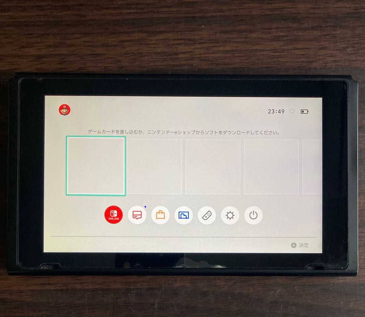 新型 ニンテンドースイッチ 2019年製 液晶版 本体のみ Switch 画面焼け