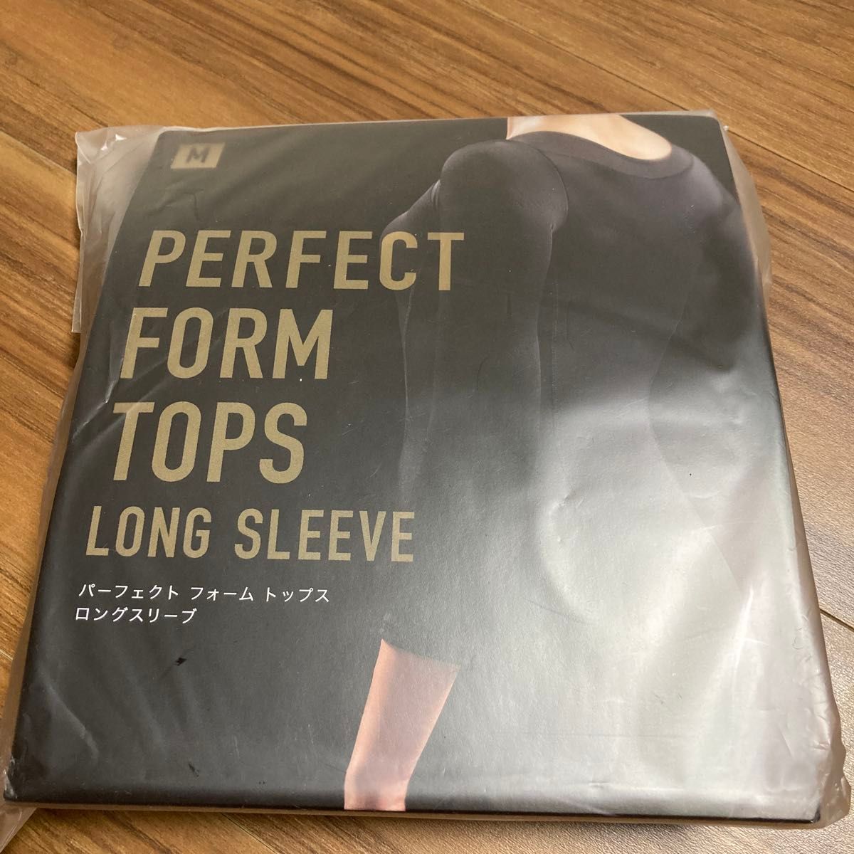 LAVA パーフェクトフォーム トップス ロングスリーブ ピラティス 黒