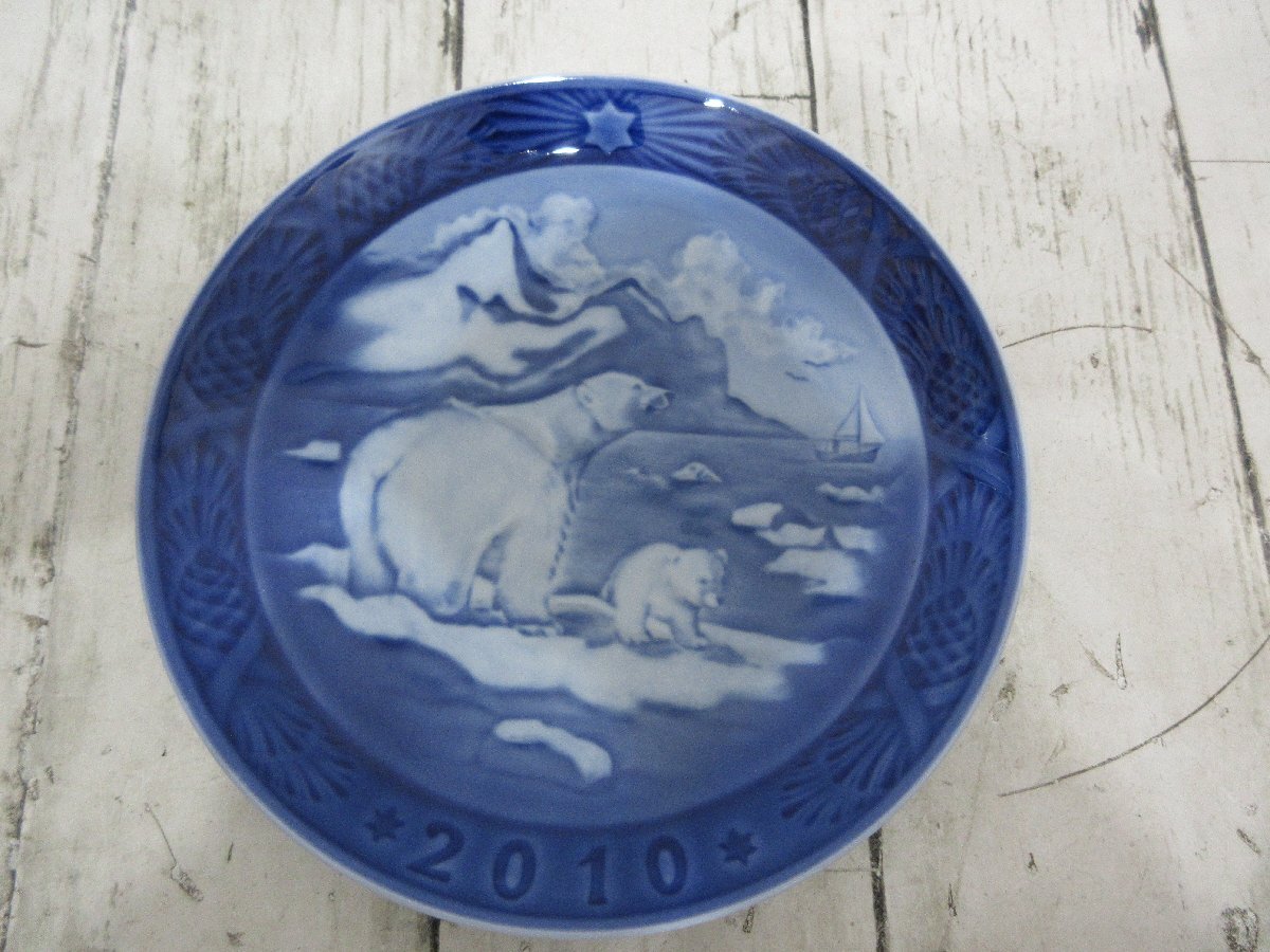 Yahoo!オークション -「2010 ロイヤルコペンハーゲン イヤープレート