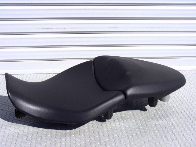 Yahoo!オークション -「s1000xr」(シート) (パーツ)の落札相場・落札価格