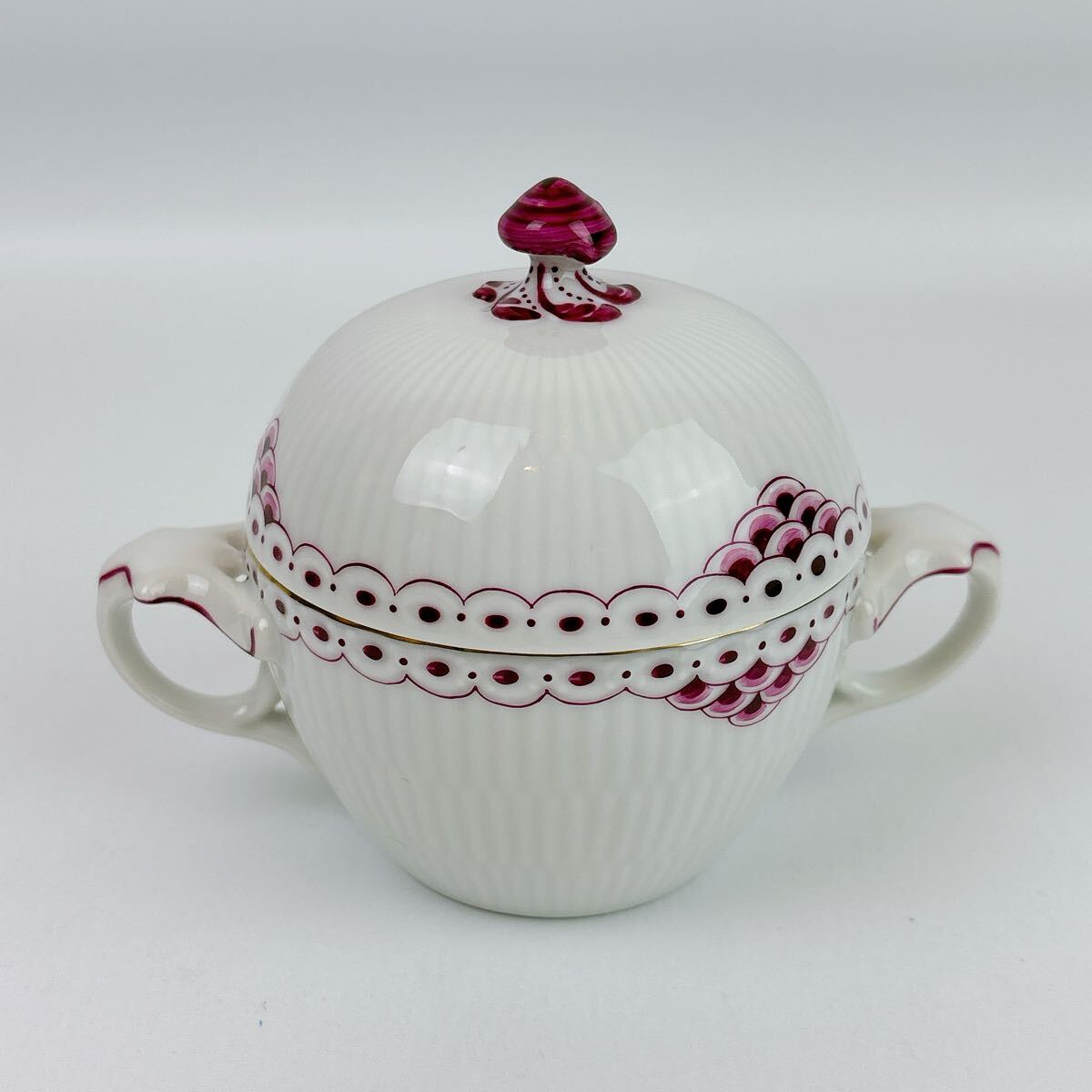 Yahoo!オークション -「ロイヤルコペンハーゲン バーガンディ」の落札