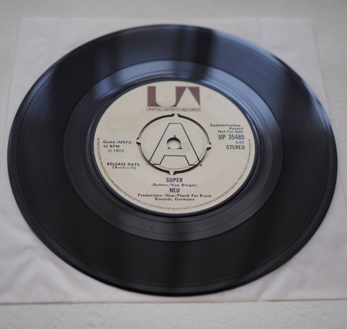 Yahoo!オークション -「neu」(レコード) の落札相場・落札価格