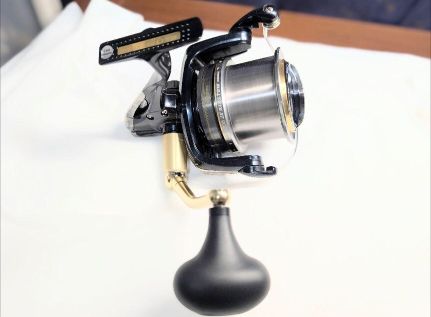 Yahoo!オークション -「ブルズアイxt遠投」(スピニングリール) (リール