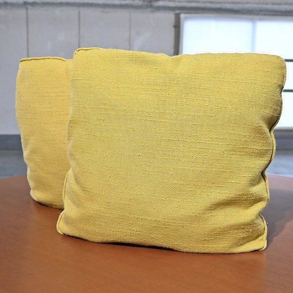 Yahoo!オークション - 「arflex クッション」の落札相場・落札価格