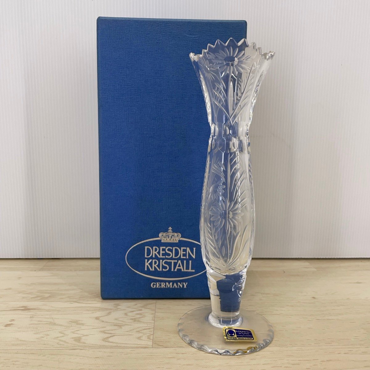 Yahoo!オークション -「ドレスデン 花瓶」の落札相場・落札価格