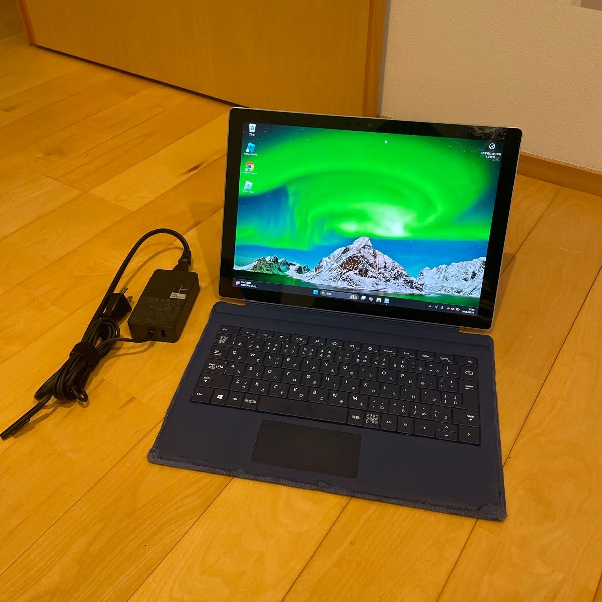 Surface Pro (第 5 世代) 訳アリ 動作OK 充電不可｜Yahoo!フリマ（旧
