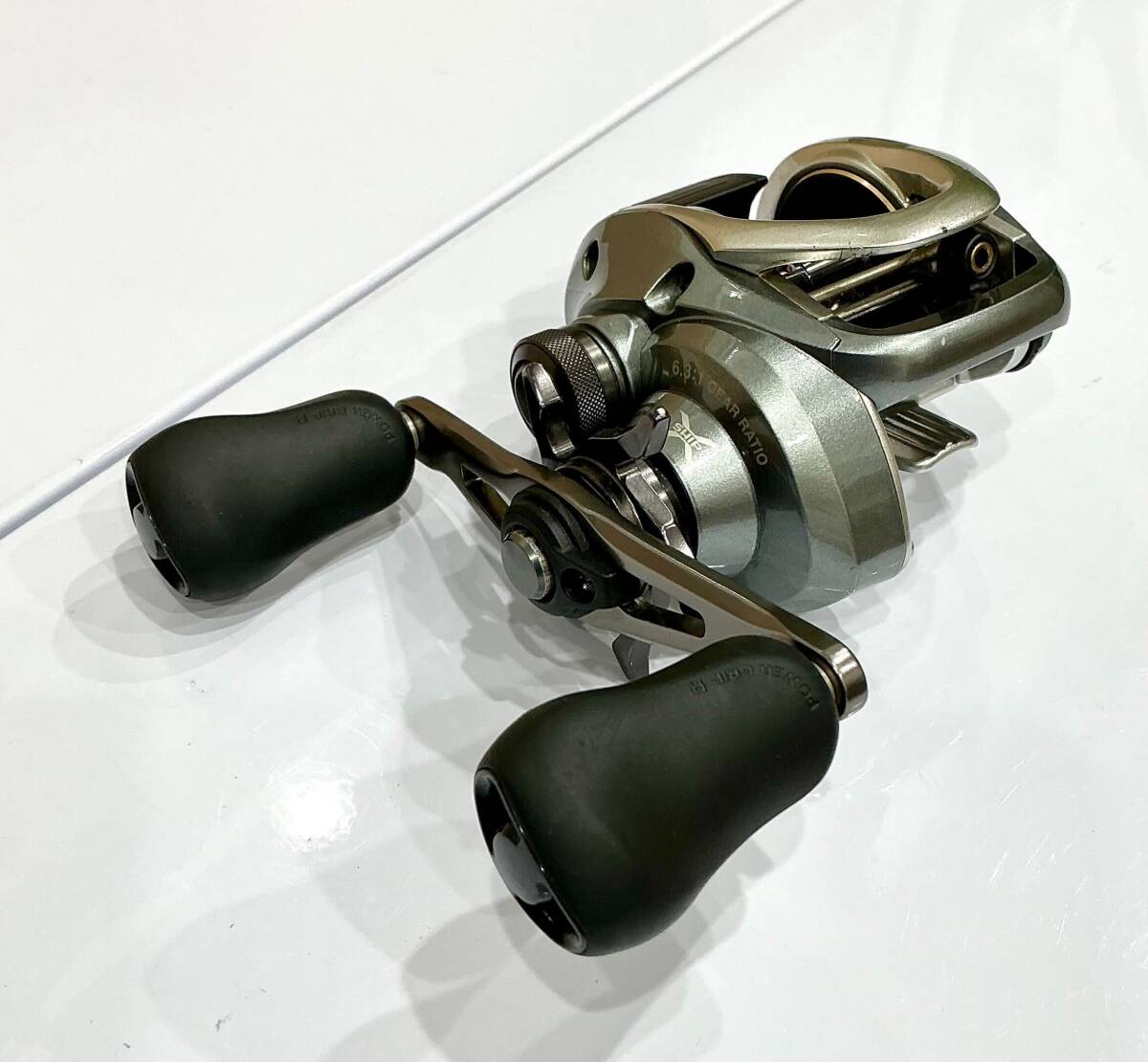 Yahoo!オークション -「シマノ クラド200」の落札相場・落札価格