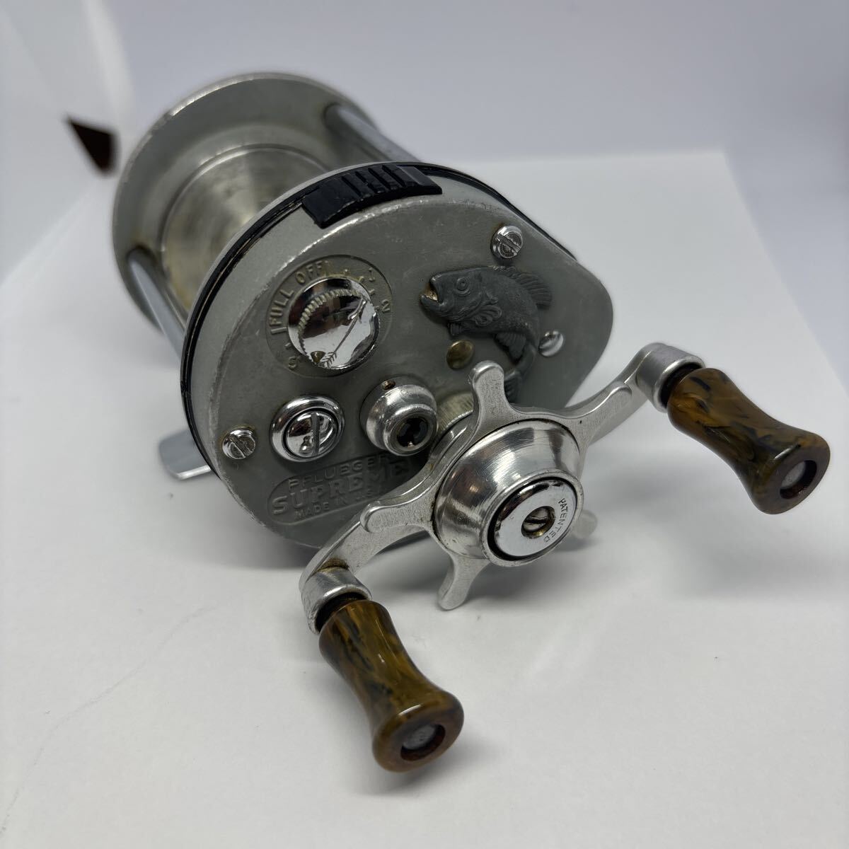 Yahoo!オークション -「pflueger 2600」(リール) (フィッシング)の落札