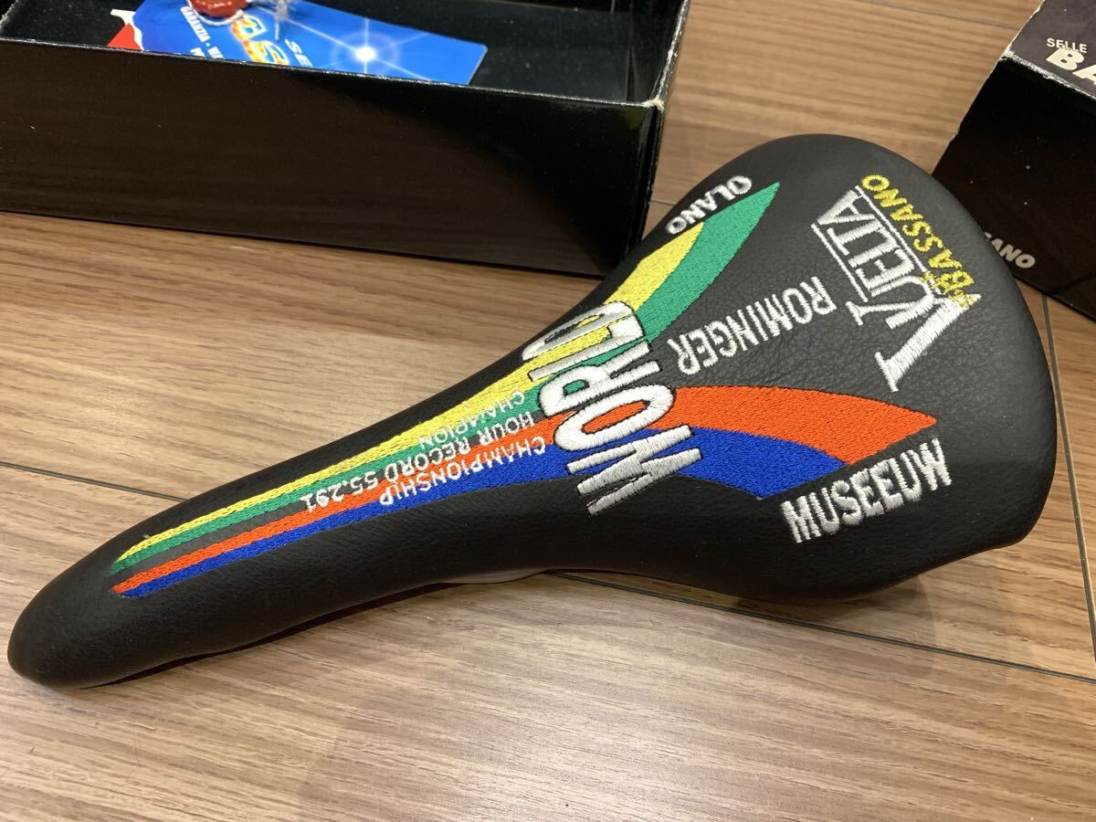 Yahoo!オークション -「bassano」(サドル) (パーツ)の落札相場・落札価格