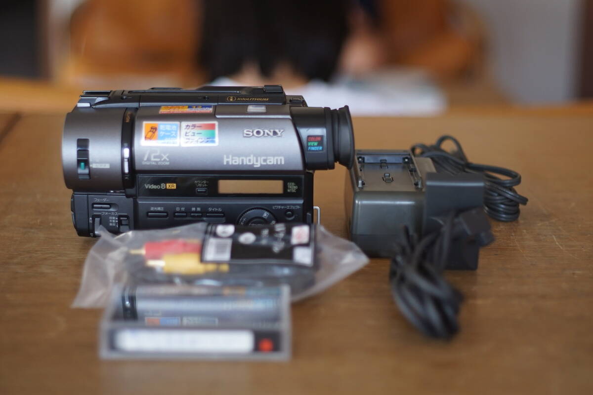 Yahoo!オークション -「ccd-tr280」(8ミリビデオカメラ) (ビデオカメラ