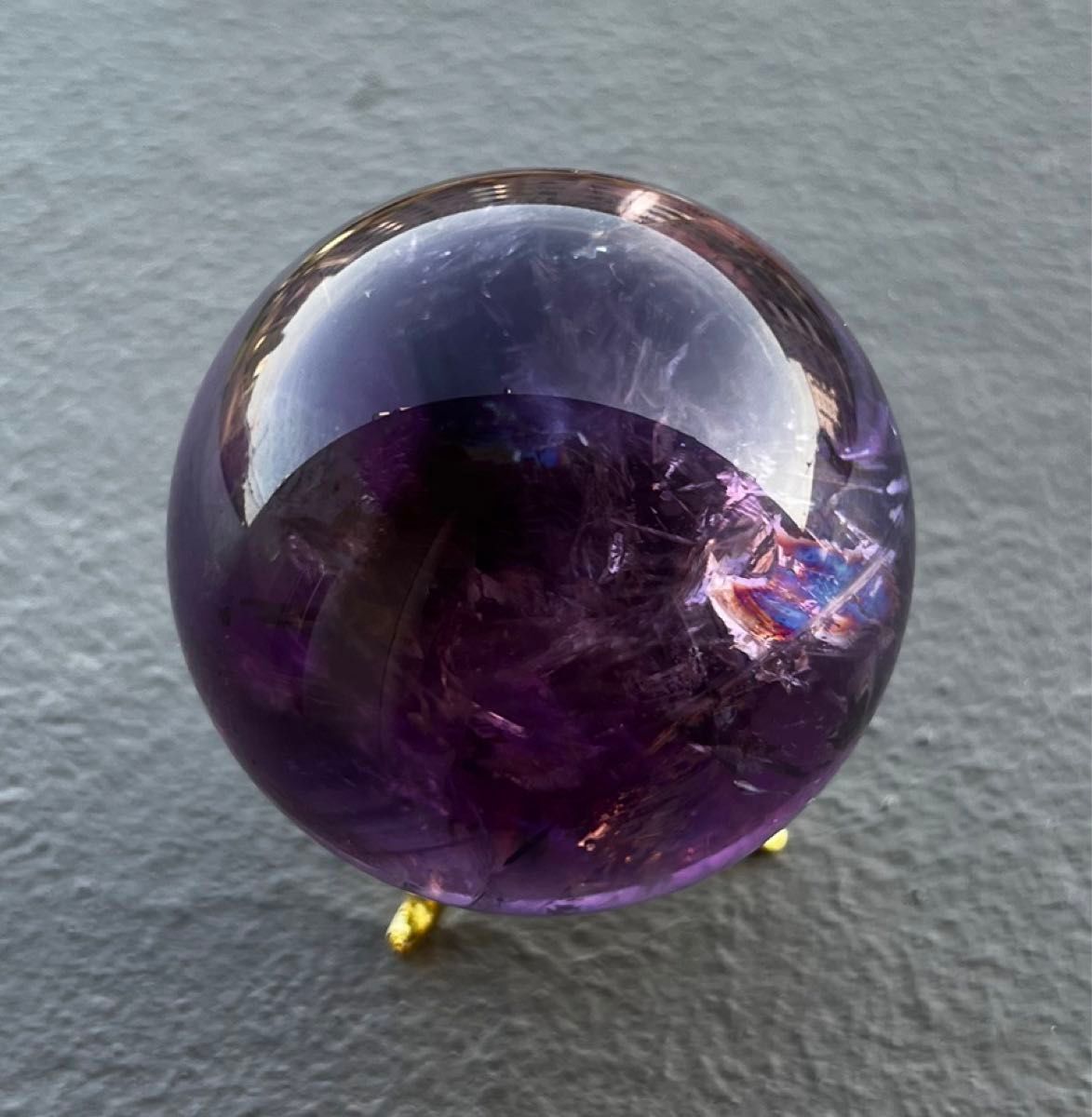 ボリビア産 ラベンダーアメジスト 巨大単結晶 1886g 専用台座付 透明度