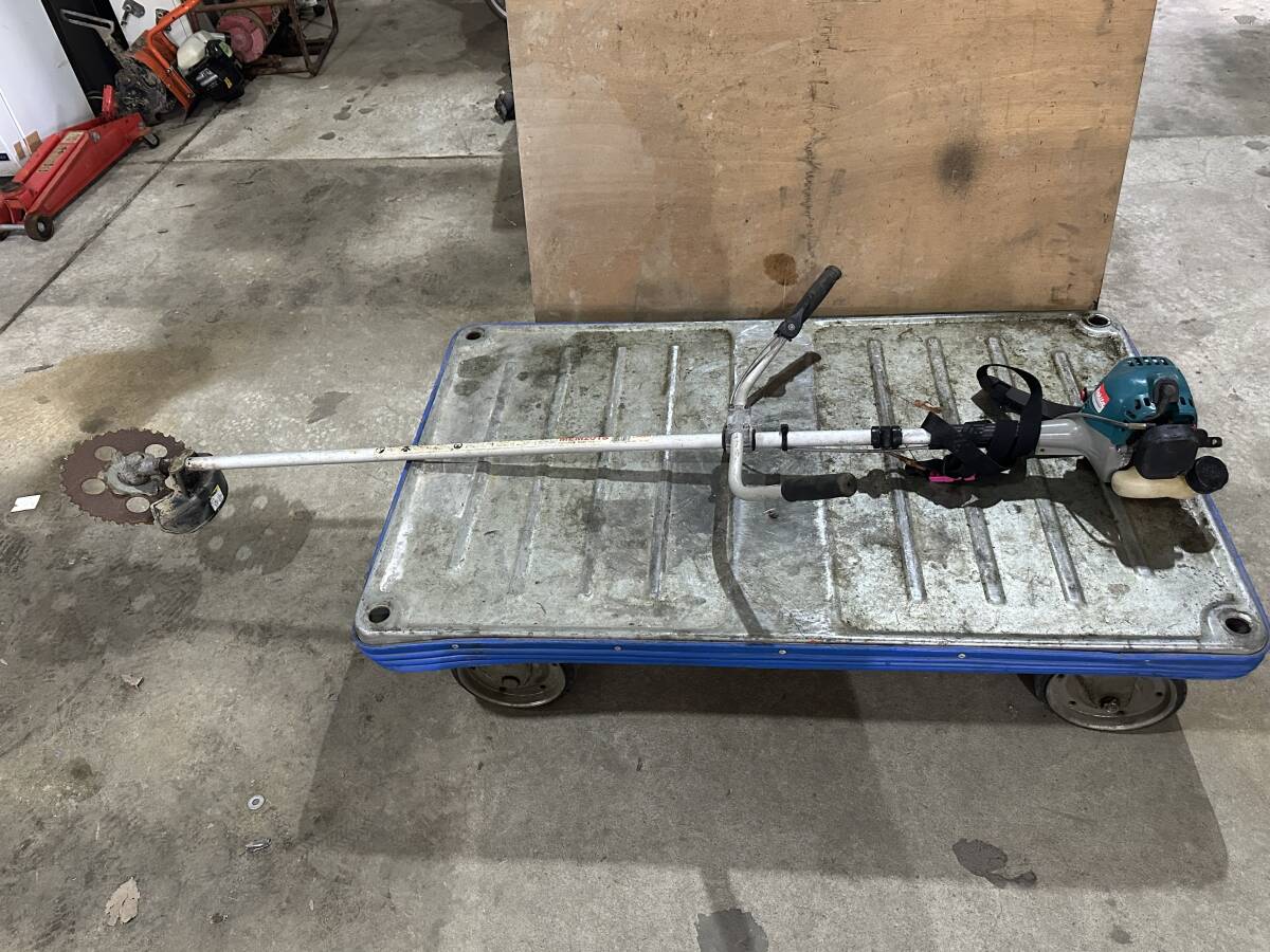 2026年最新】Yahoo!オークション -(草刈機 刈り払い機) マキタ memの