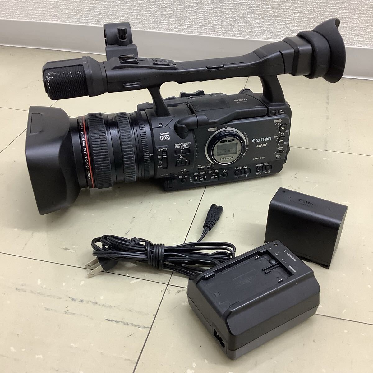 Yahoo!オークション -「canon xh a1」(カメラ、光学機器) の落札相場