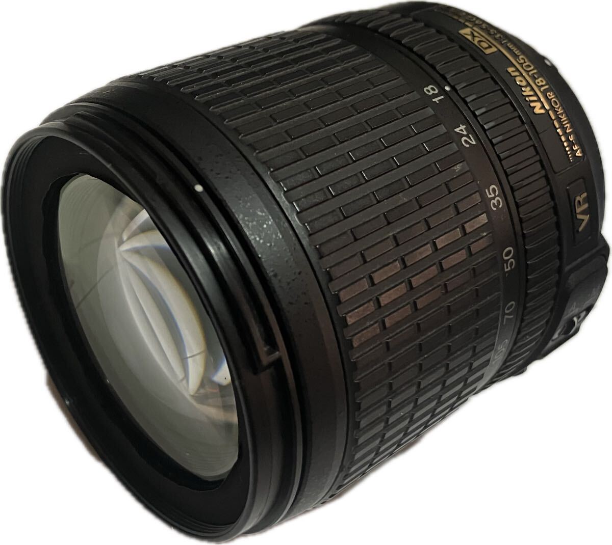 価格.com - ニコン AF-S DX NIKKOR 18-105mm f/3.5-5.6G ED VR 価格比較