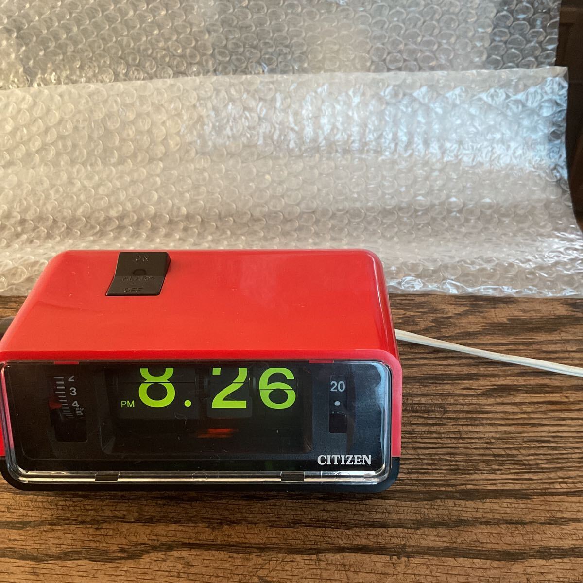 整備済み・動作正常】CITIZENパタパタ時計 ハイリーフ・カーチス赤白