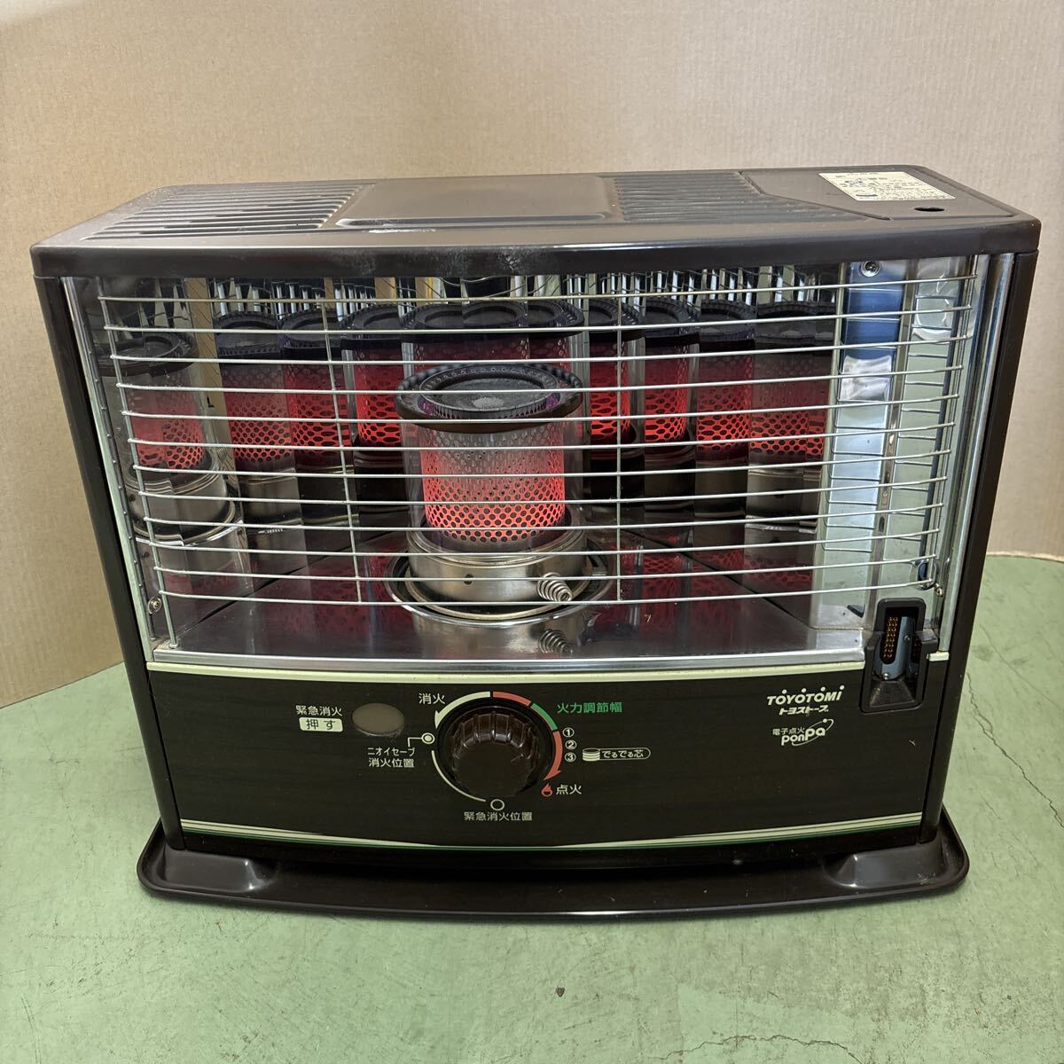 Yahoo!オークション -「石油ストーブ トヨトミ rs」の落札相場・落札価格