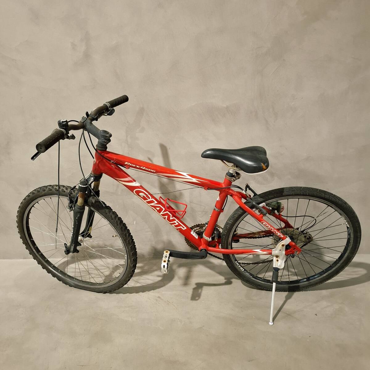 Yahoo!オークション -「マウンテンバイク giant rock」の落札相場