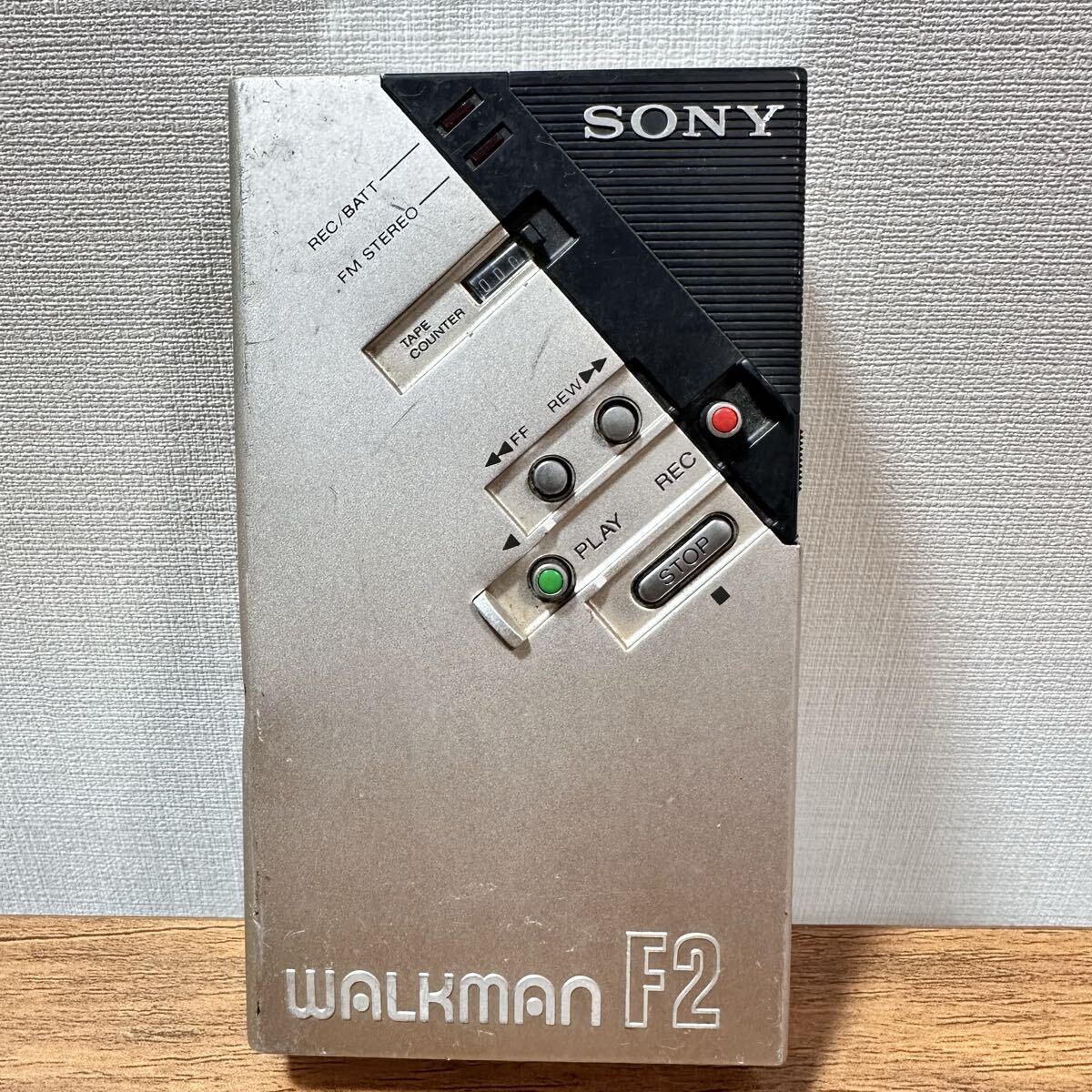 Yahoo!オークション -「sony wm-f2」の落札相場・落札価格