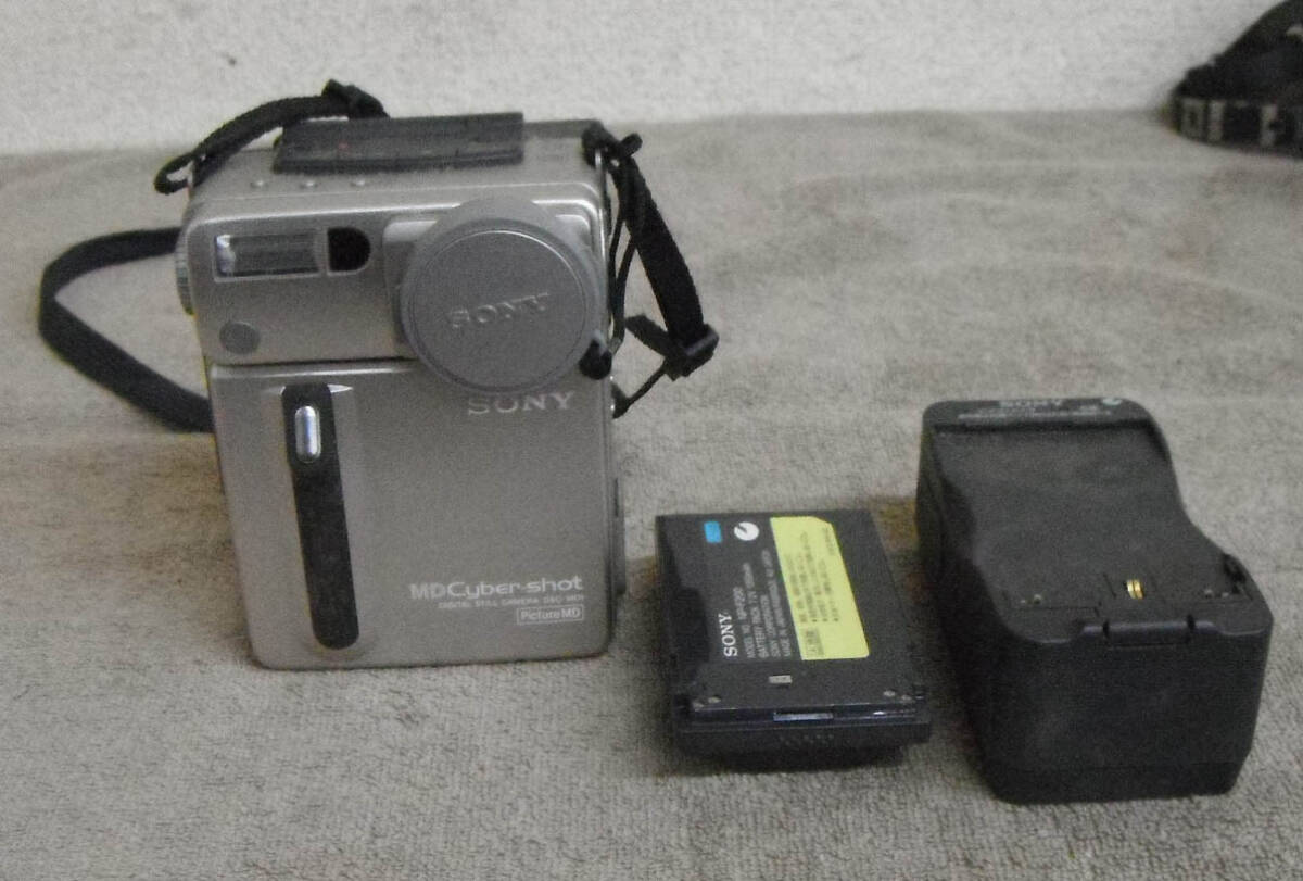 Yahoo!オークション -「dsc-md1」の落札相場・落札価格