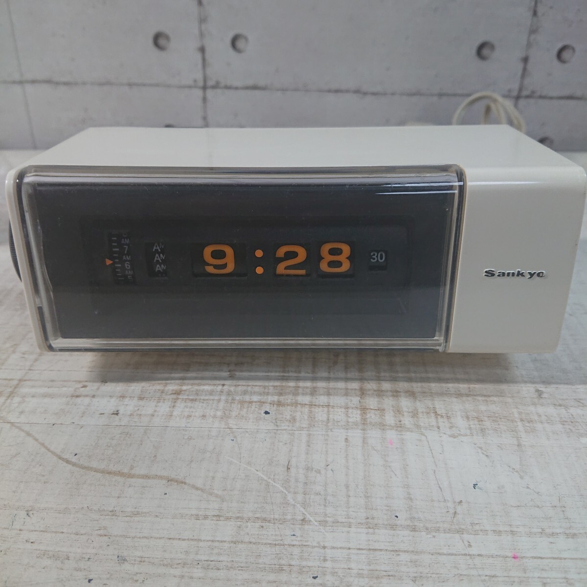 Yahoo!オークション -「パタパタ時計 sankyo」(アナログ) (置時計)の