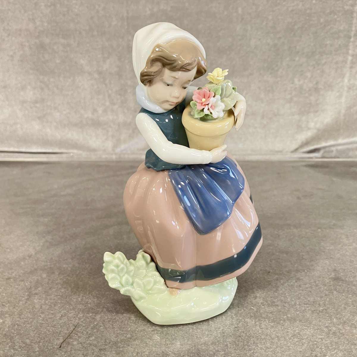 Yahoo!オークション -「春が来た」(リヤドロ) (西洋陶磁)の落札相場