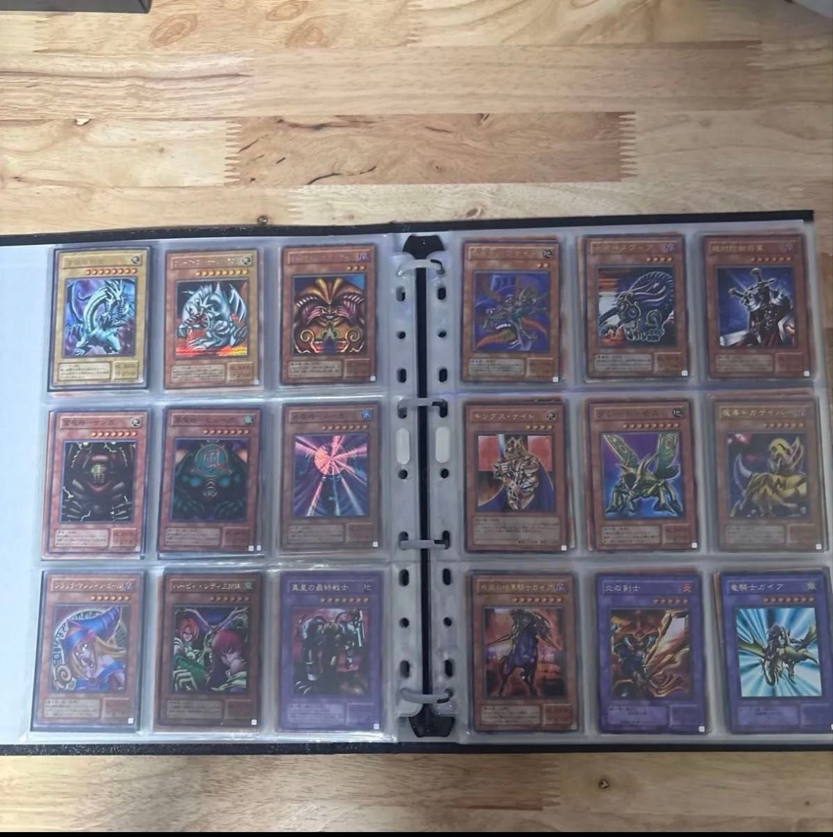 9ヶ国ローダー付】遊戯王 20TH-JPC55 ブラック・マジシャン・ガール