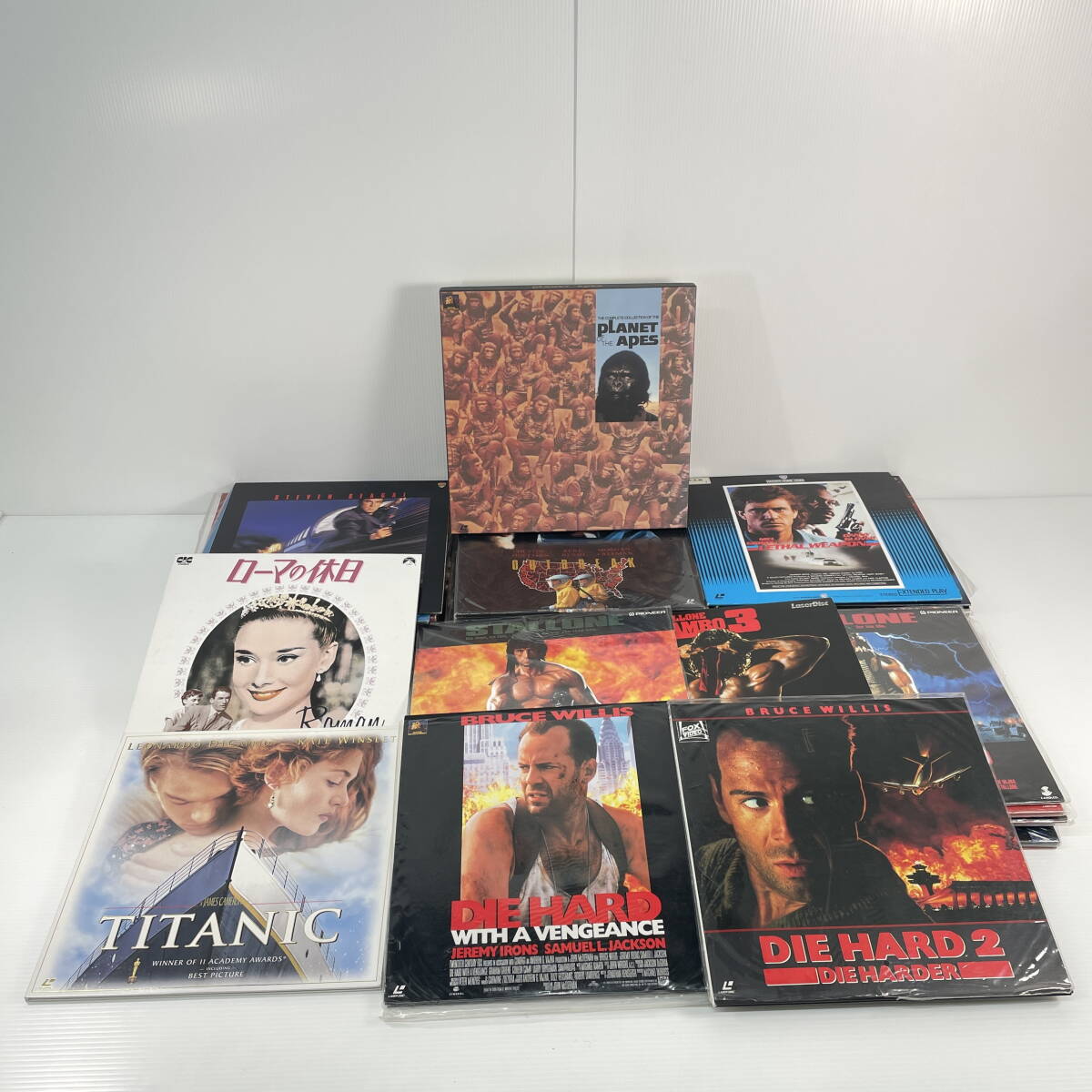 Yahoo!オークション -「タイタニック レーザーディスク」の落札相場