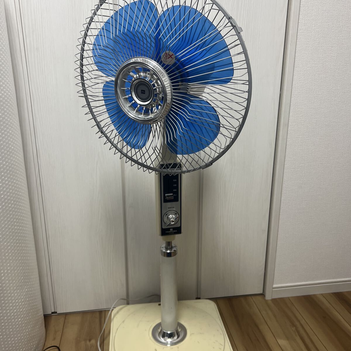 Yahoo!オークション -「昭和レトロ 扇風機 東芝」(扇風機) (冷暖房