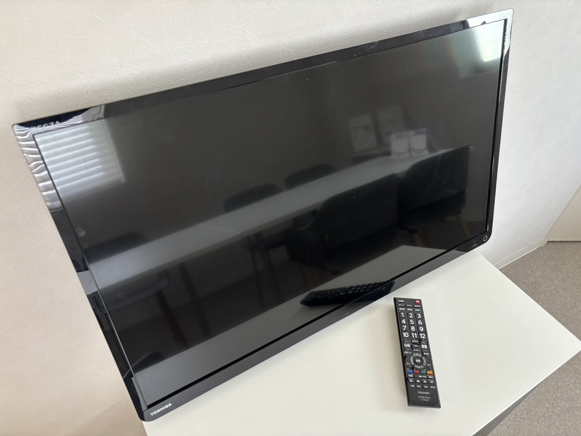 Yahoo!オークション - 32型 液晶テレビ 東芝 REGZA 32V34 2021年製 送
